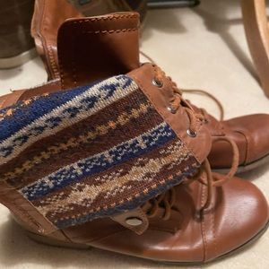 Fold over convertible booties